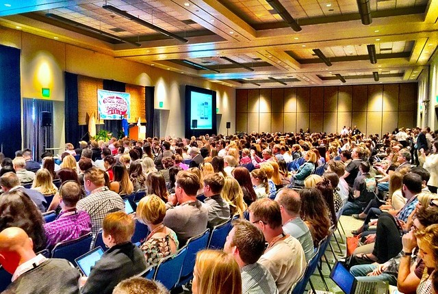 Mednarodna konferenca o povezovanju kulture, zdravja in socialnega predpisovanja